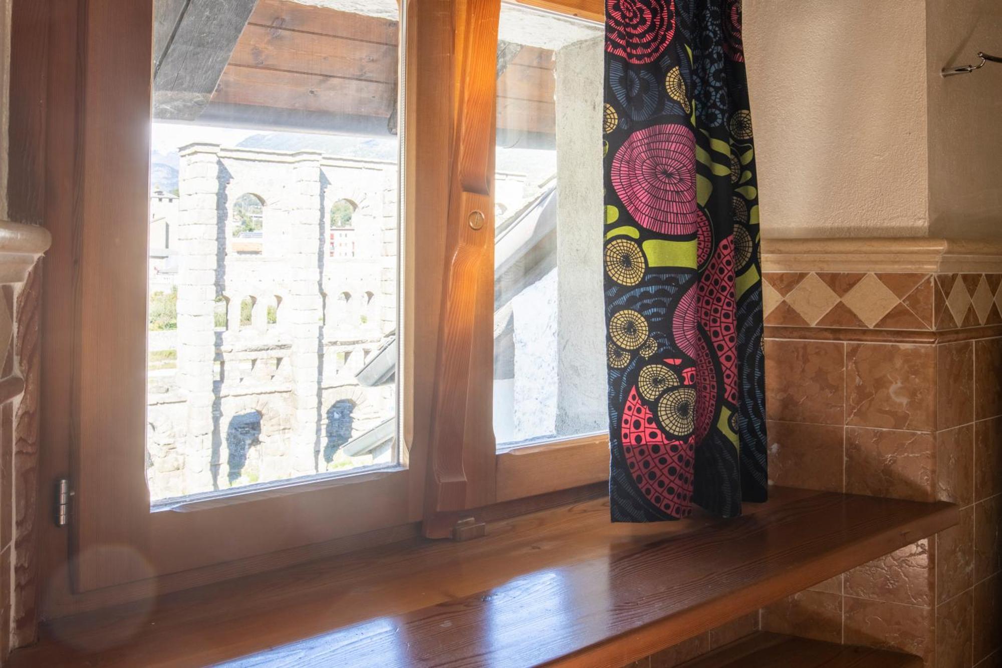 Aosta Con Vista - Appartamento In Centro エクステリア 写真